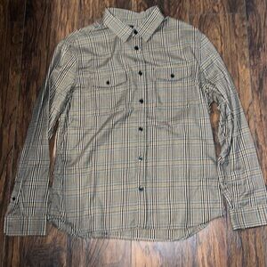 H&M Plaid Button Down

Worn Once

Size Large